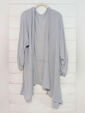 Light Gray 🩶 Popcorn 🍿 😮 Waffle Knit Open Front Cardigan Size 2X